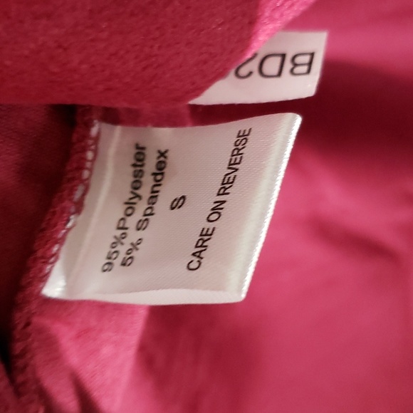 NWT NY&Company Velour Duster Jacket in Wild Berries. Sz Small.  Magenta. - Picture 9 of 10